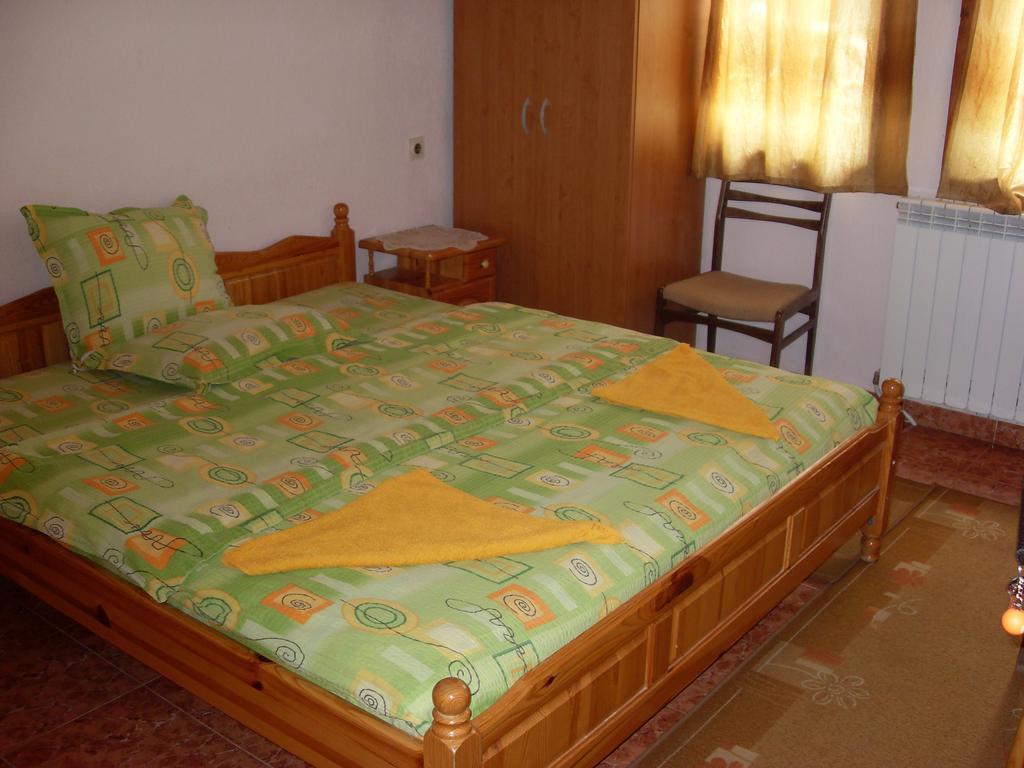 Guest House Rimski Most Melnik  Exterior photo